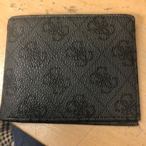 Guess Wallet